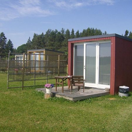 Hotel Kiige Holiday Park à Linnamäe Chambre photo